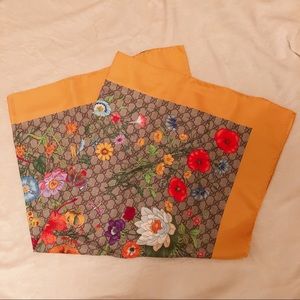 Silk Gucci floral Scarf